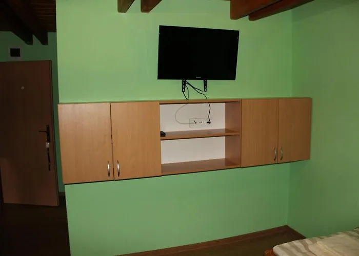V Udoli Apartament Kruzlova